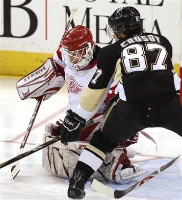 Sidney Crosby figured out how to beat Chris Osgood.